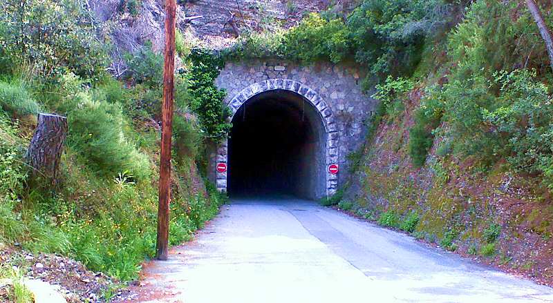 La tête Sud du tunnel de Vallade - 